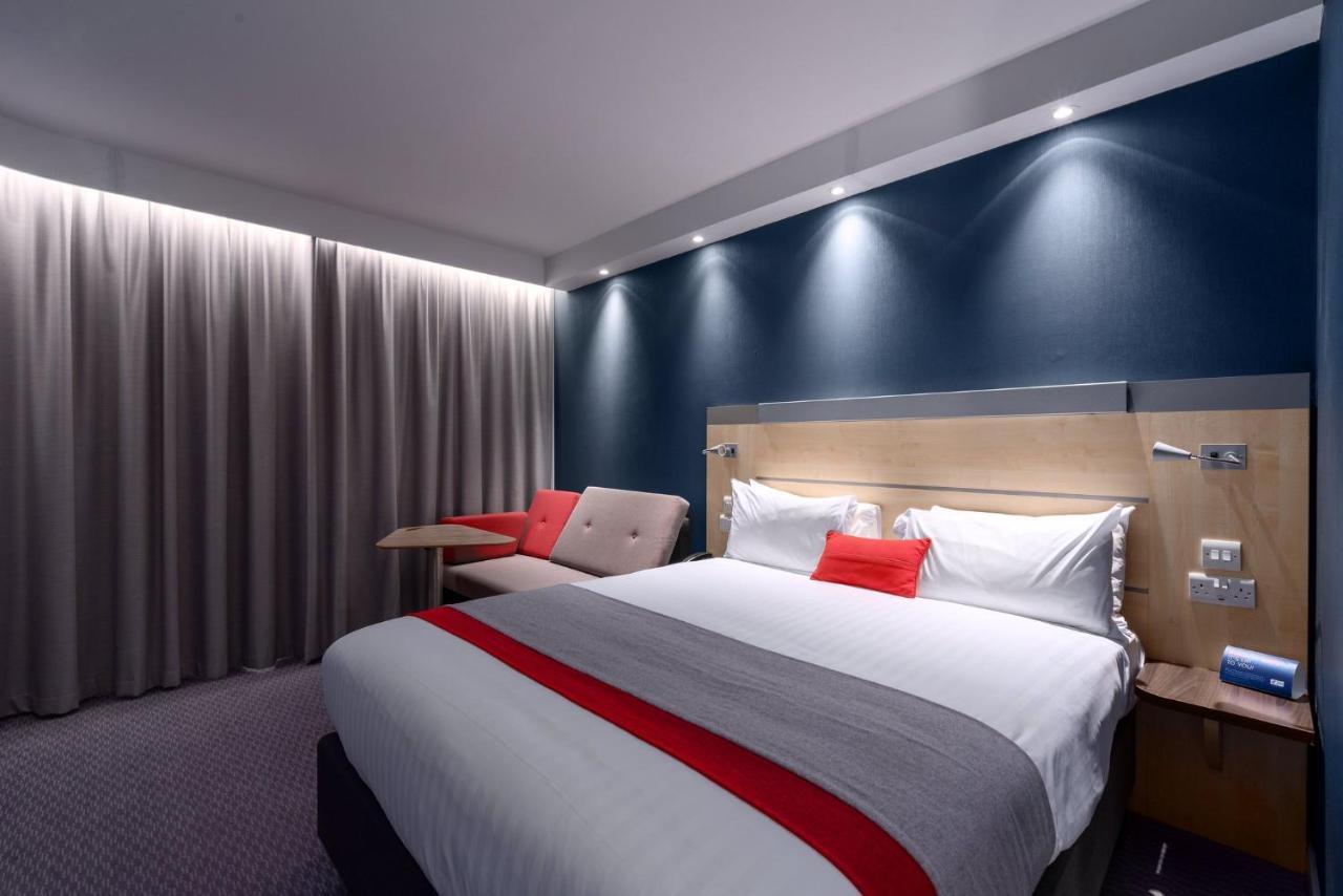 Holiday Inn Express Burnley M65 Jct 10 By Ihg Exterior photo