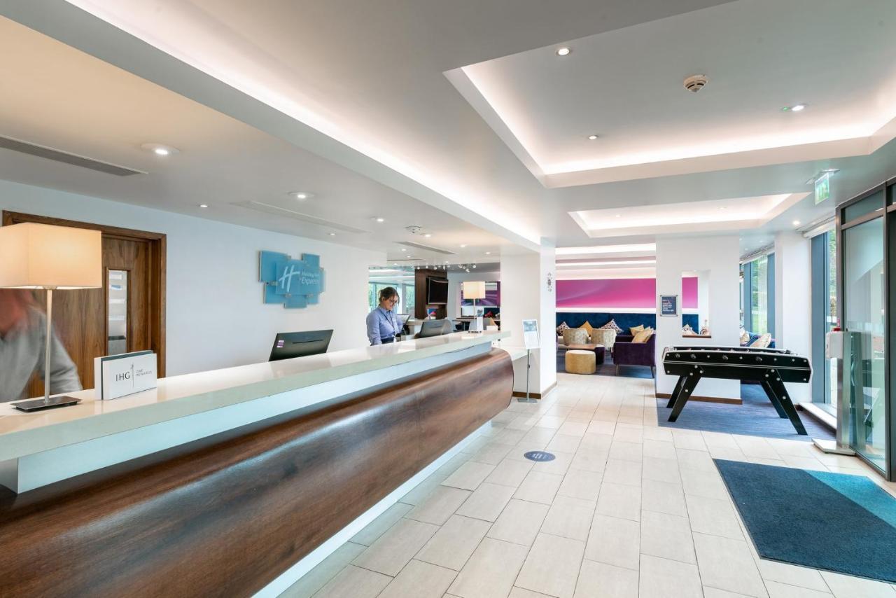 Holiday Inn Express Burnley M65 Jct 10 By Ihg Exterior photo