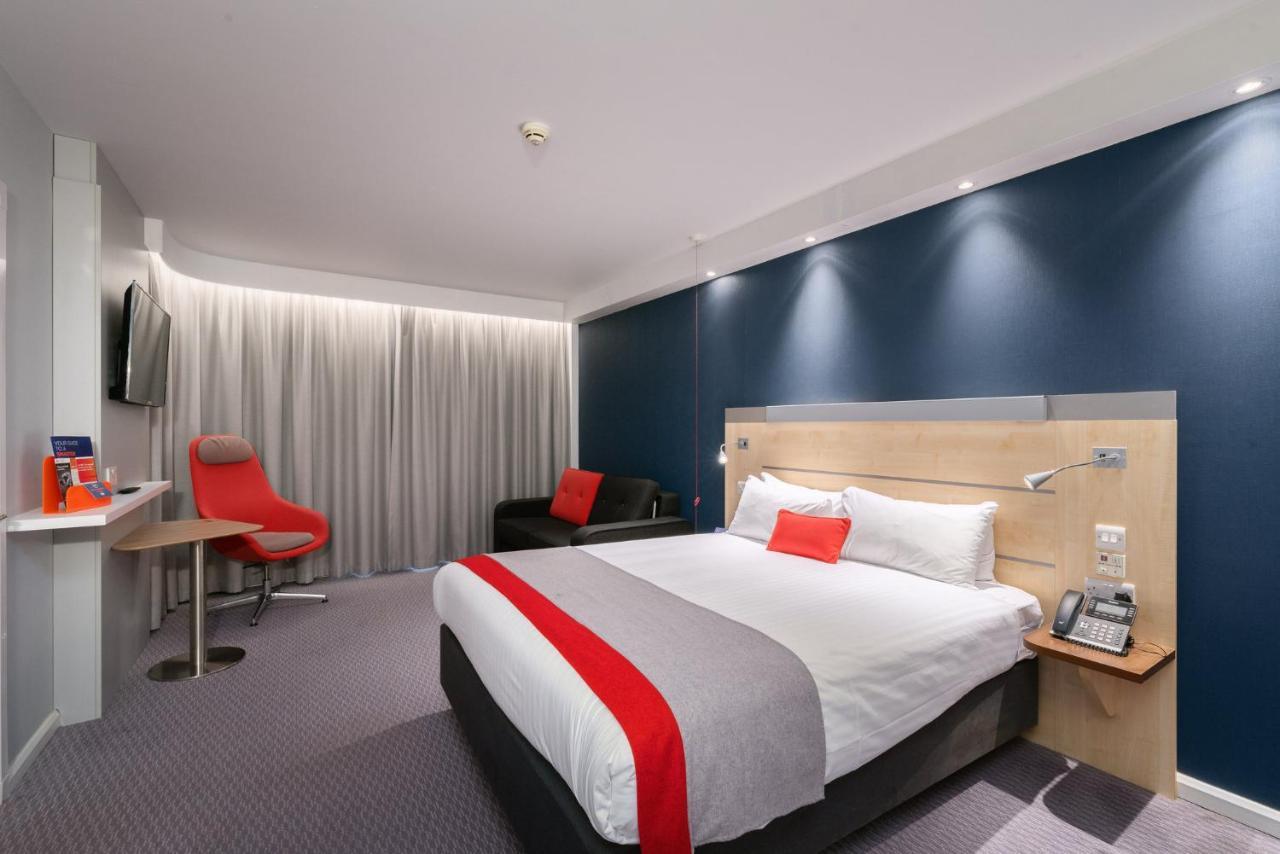 Holiday Inn Express Burnley M65 Jct 10 By Ihg Exterior photo
